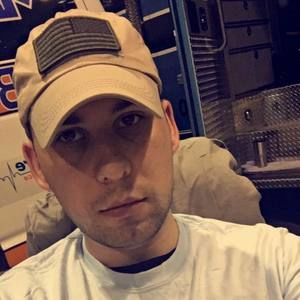 Meet your Posher, Derek