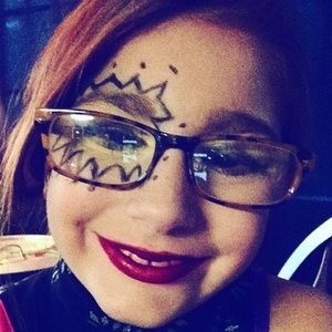 Meet your Posher, Guilliana