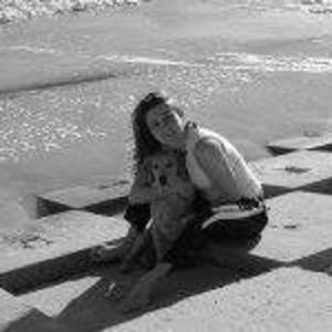 Meet your Posher, Marcela