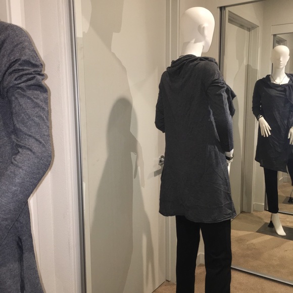 Willow and clay asymmetrical cardigan - Picture 5 of 6