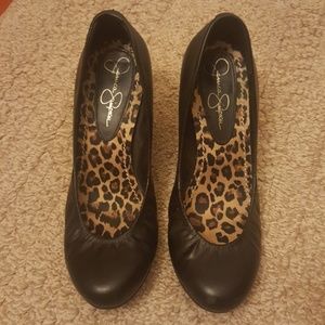 Jessica Simpson Wedge Pumps (black)