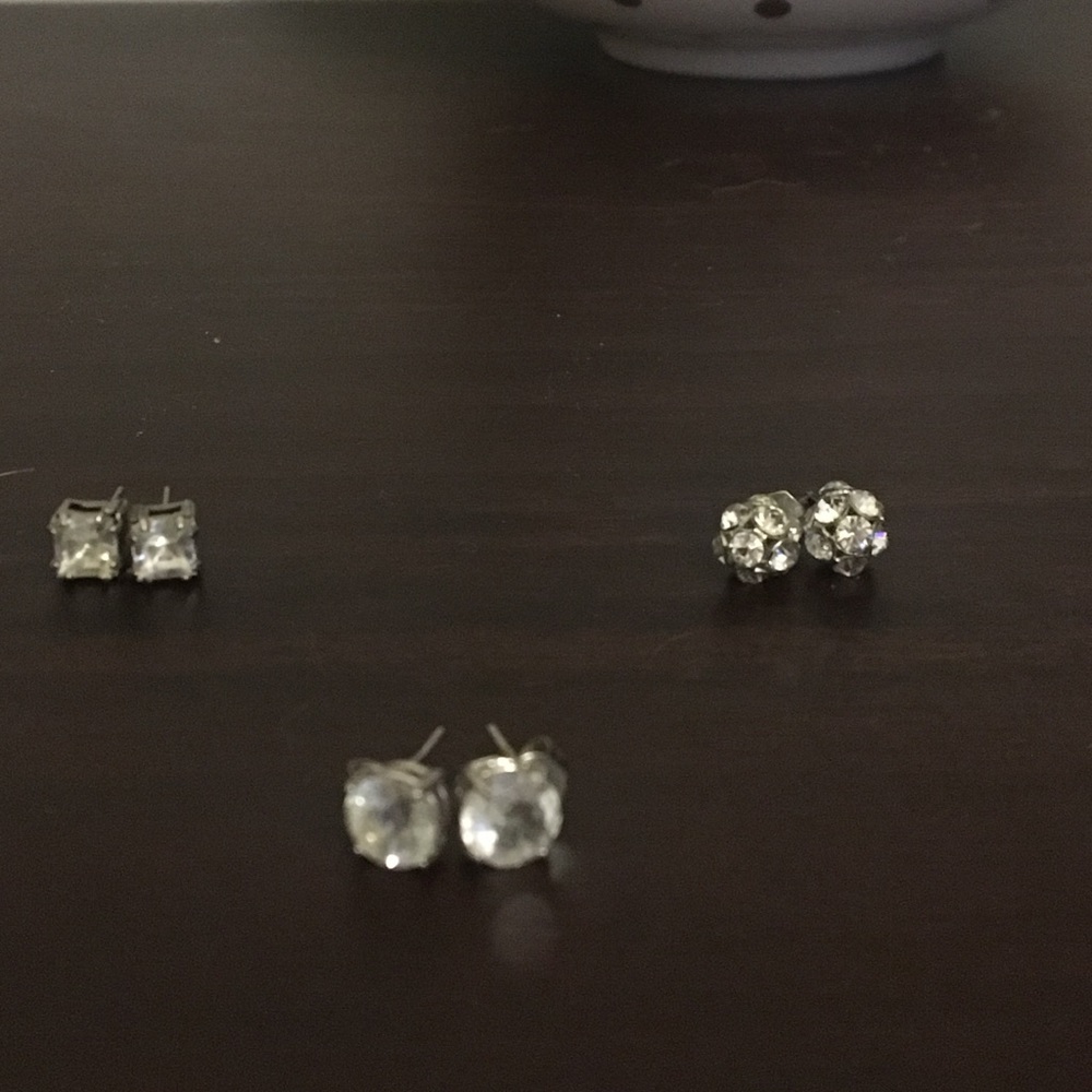 Random earring sets - Picture 4 of 7