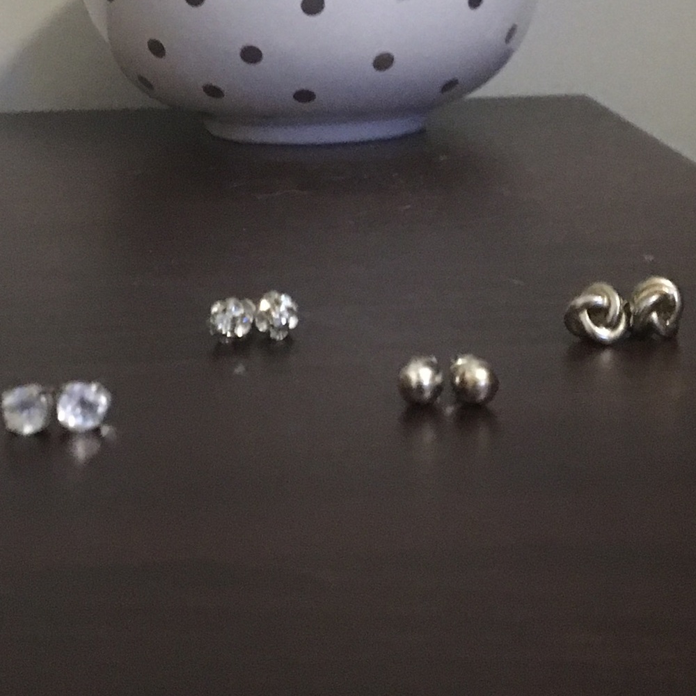 Random earring sets - Picture 7 of 7