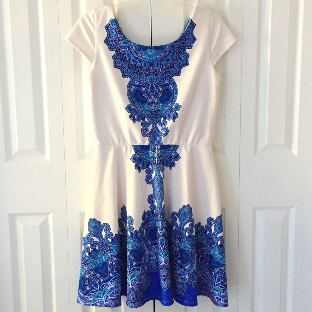 Womens Dress Barn Blue and white dress - Picture 1 of 6