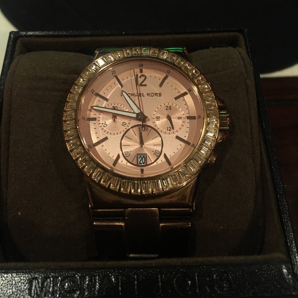 Michael Kors rose gold watch