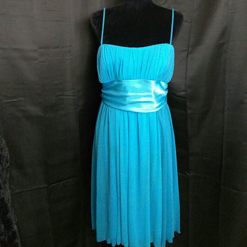 CITY TRIANGLES DRESS