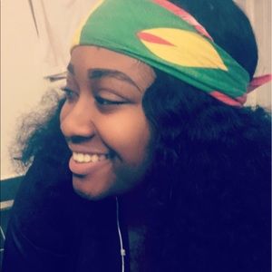 Meet your Posher, Breeanna