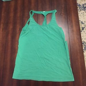 Fun-back green lulu gym tank!
