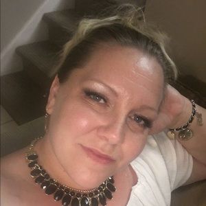 Meet your Posher, Katrina