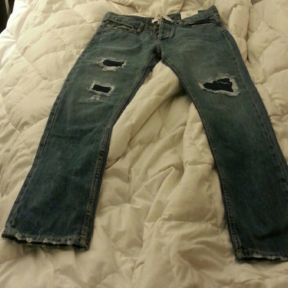 Forever 21 Distressed Slim Jeans - Picture 3 of 4