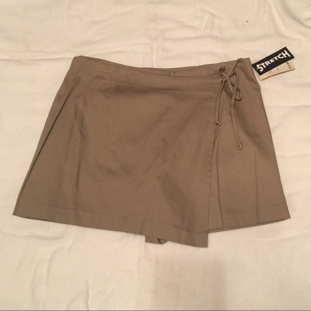Beige Skort