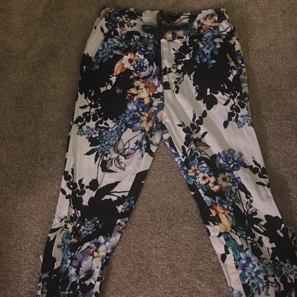 Patterned scrub pants Clearance