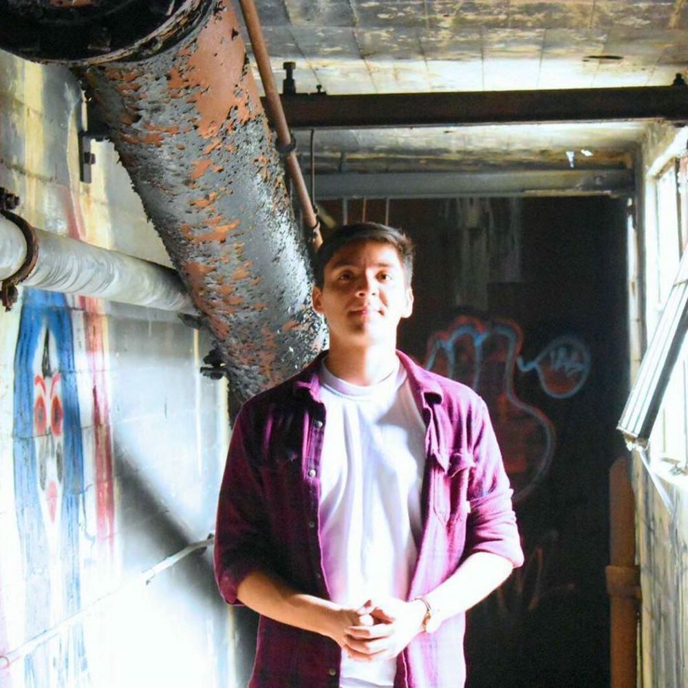 Meet your Posher, Christian