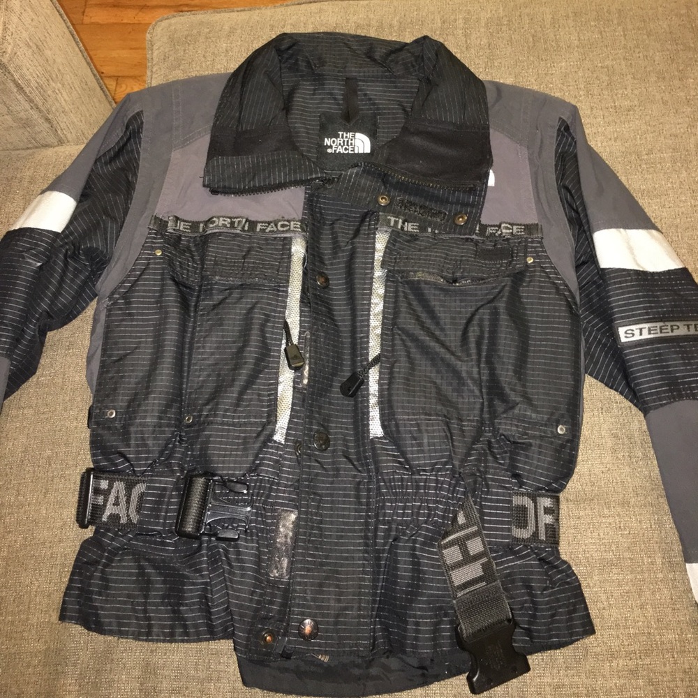 WOMEN’S NORTH FACE (STEEP TECH)
