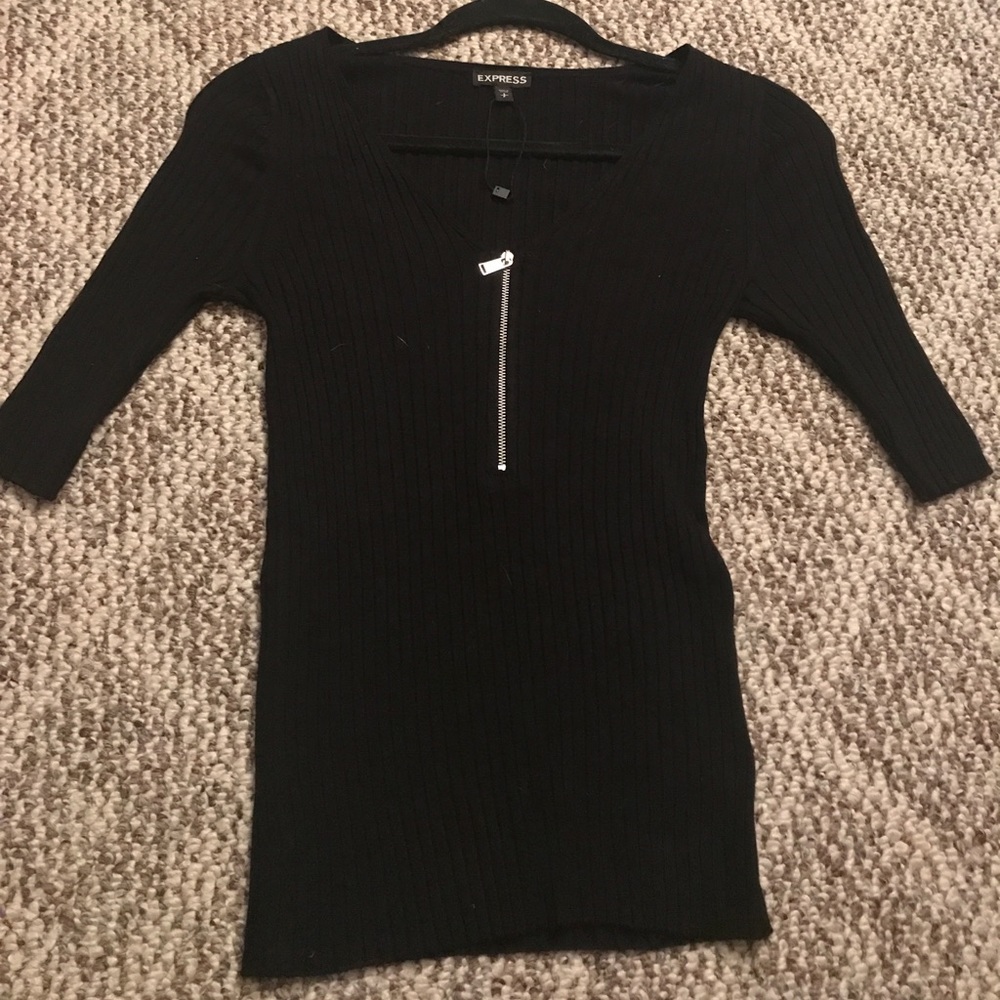 Express Black Top