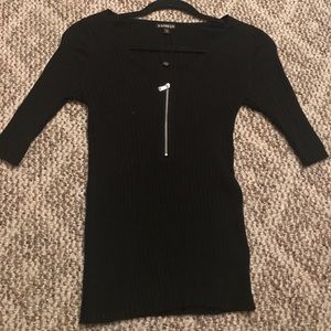 Express Black Top