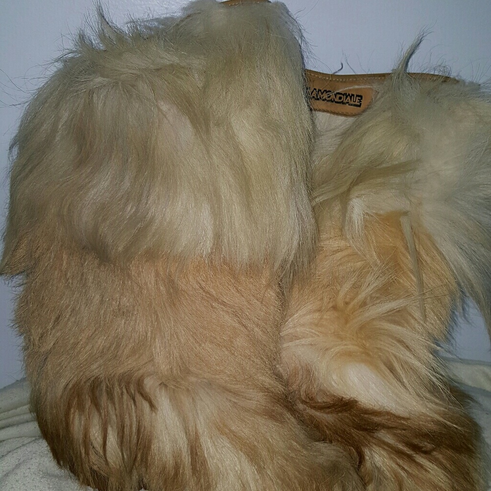 La Mondiale fur, after ski boot, size 7, Italy