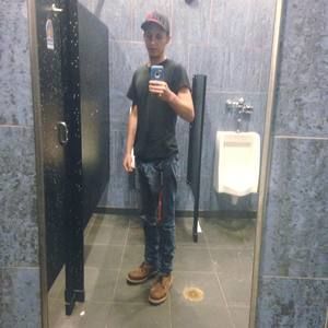 Meet your Posher, Christopher