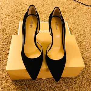 Brand new Michael Kors pump
