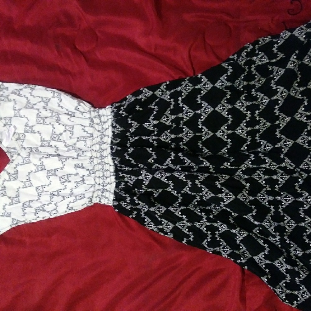 Black and white casual dress