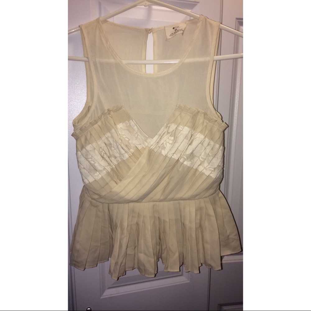 Urban Outfitters Pins & Needles top