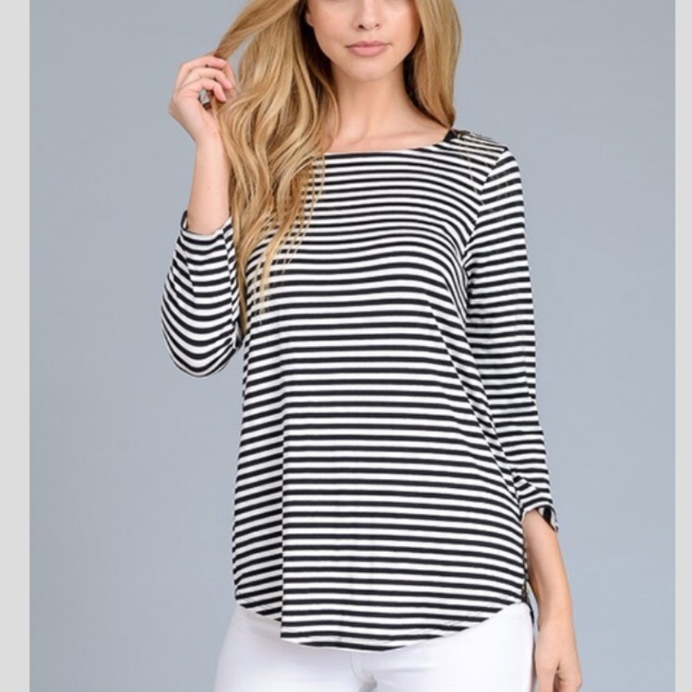 Basic Stripe Tee with floral details
