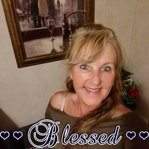 Meet your Posher, Meletia