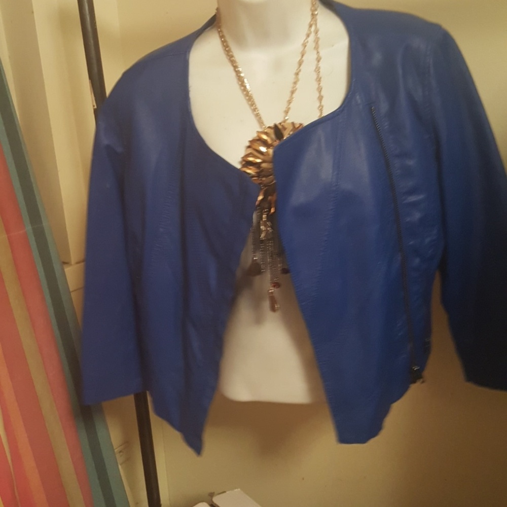 bebe leather crop jacket