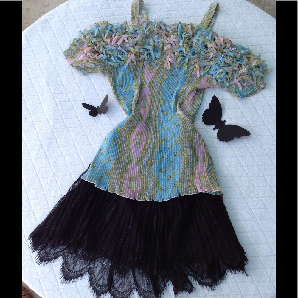 Off Shoulder Fringe Top