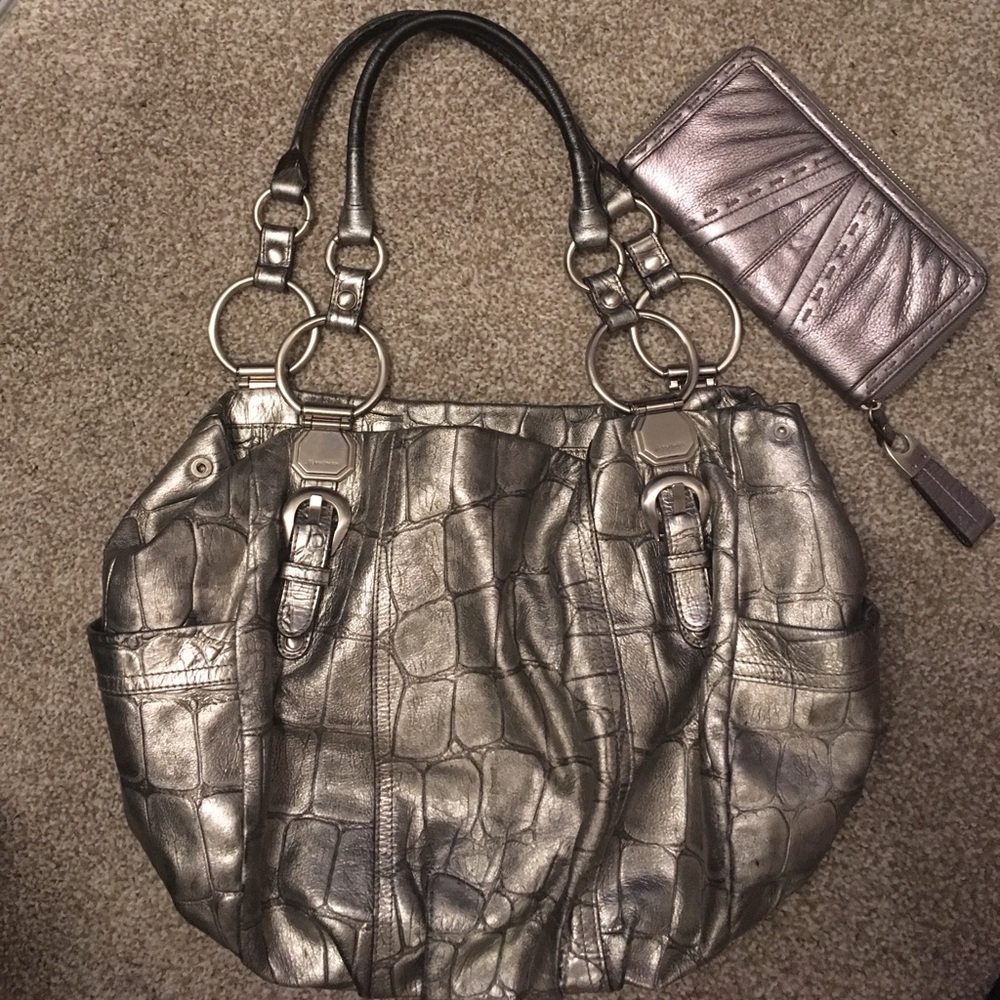B makowsky bag and wallet