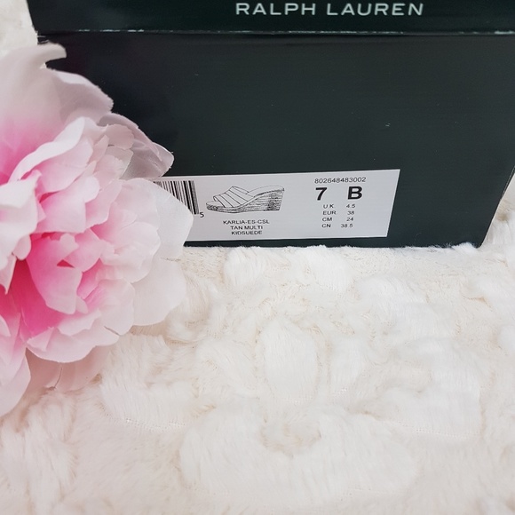 Shoes - Picture 4 of 4