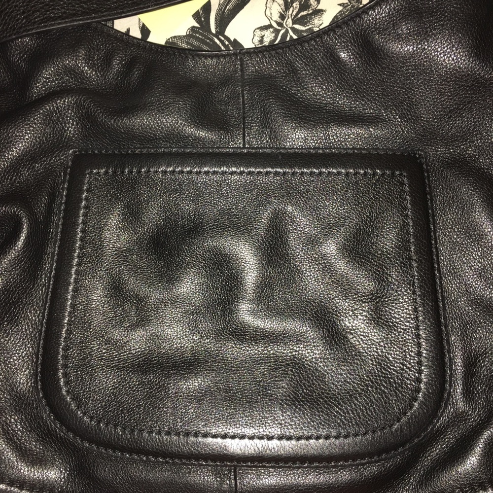 Tory Burch Handbag - Picture 4 of 6