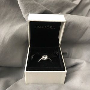 Pandora Timeless Elegance Ring Size 4.5