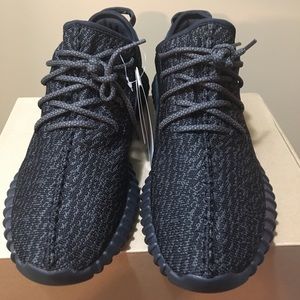 Yeezy 350 Pirate Black