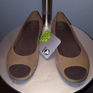 NEW CROCS CARLIE BALLET FLATS OPEN TOE