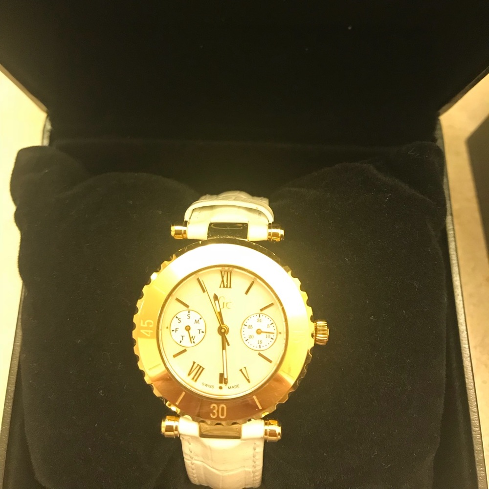 GC (Guess Collection ) Swiss made Watch