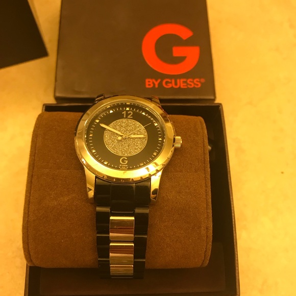 GC (Guess Collection ) Swiss made Watch main image 4