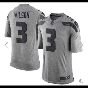 Russell wilson jersey. Seattle seahawks