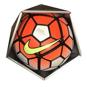 Brand New Nike Ordem official Match Soccer Ball