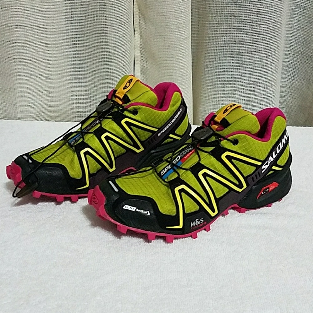 Salomon Speedcross 3 trail hiking shoes
