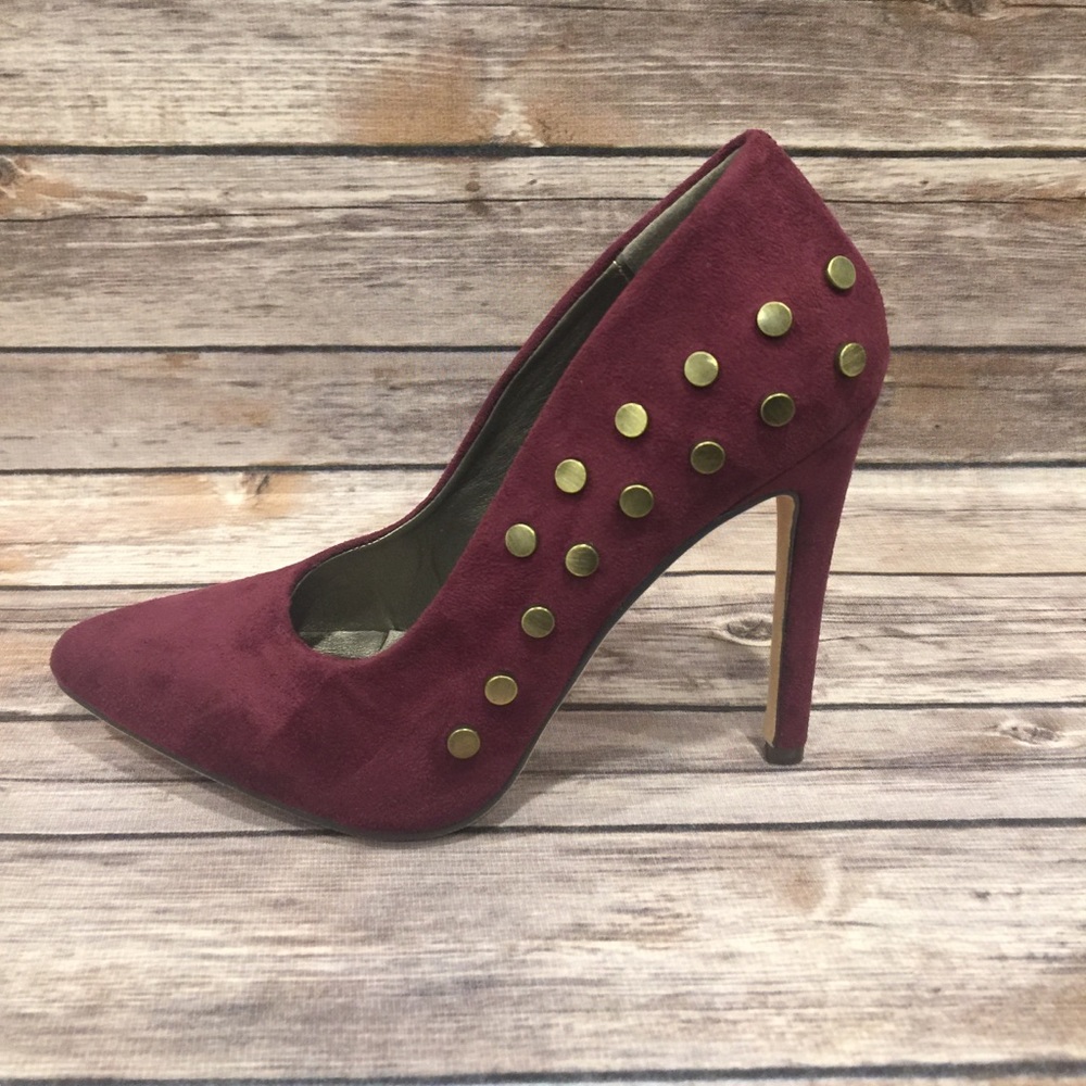 NIB Michael Antonio Lavaah Cranberry Microfiber