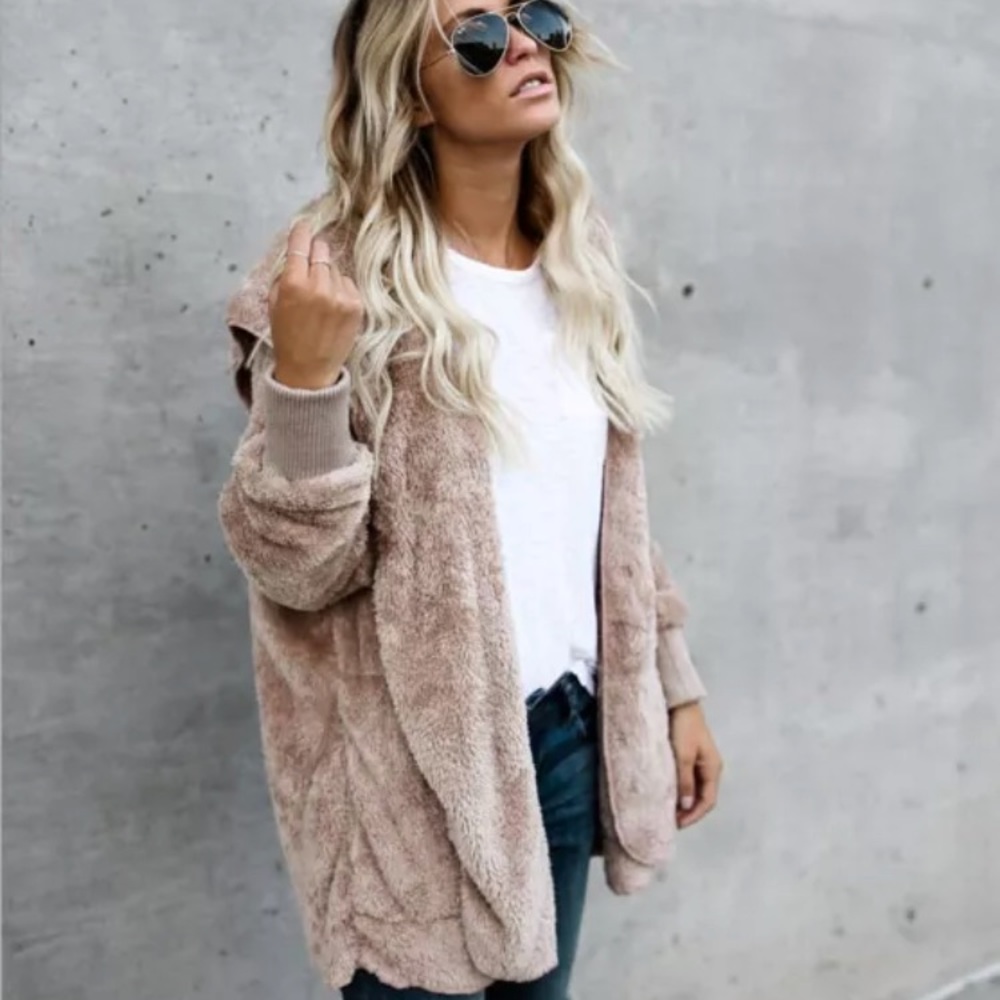 🌲SOLD OUT🌲Loose Fleece Cardigan - Picture 2 of 8