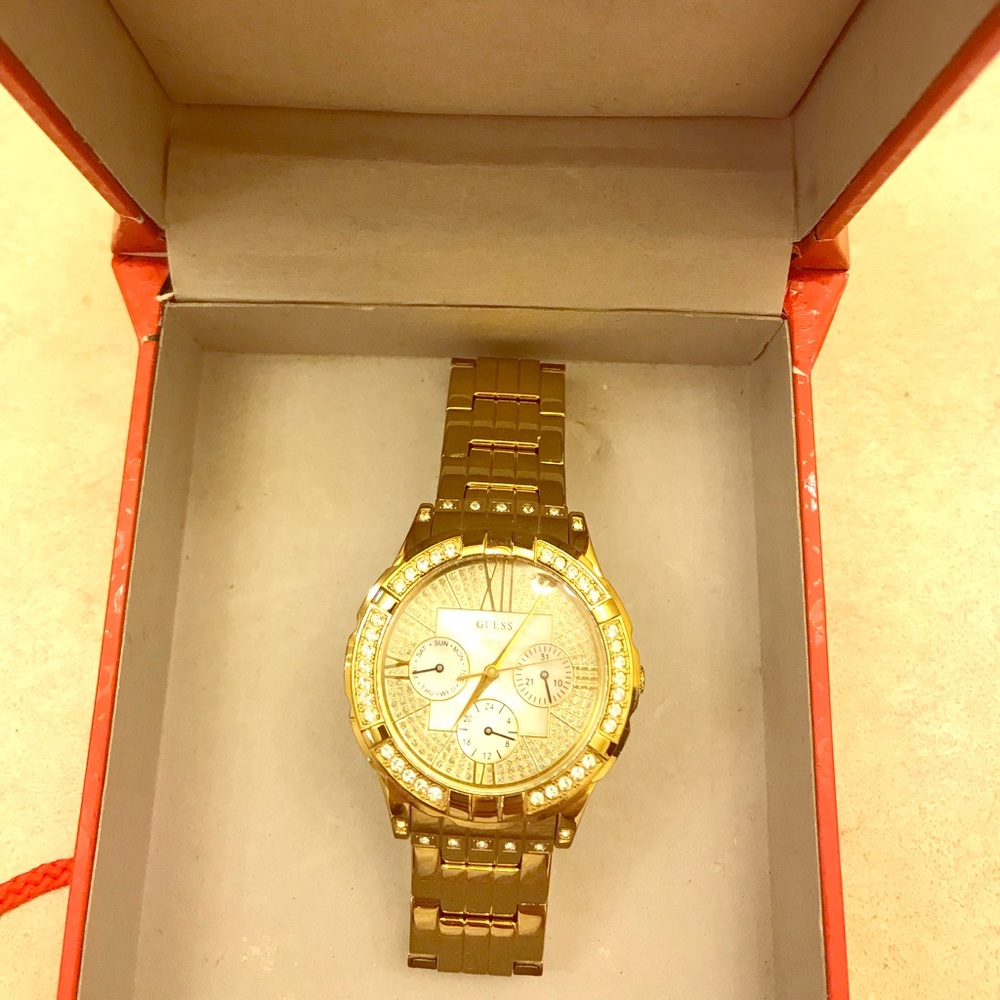 Guess watch
