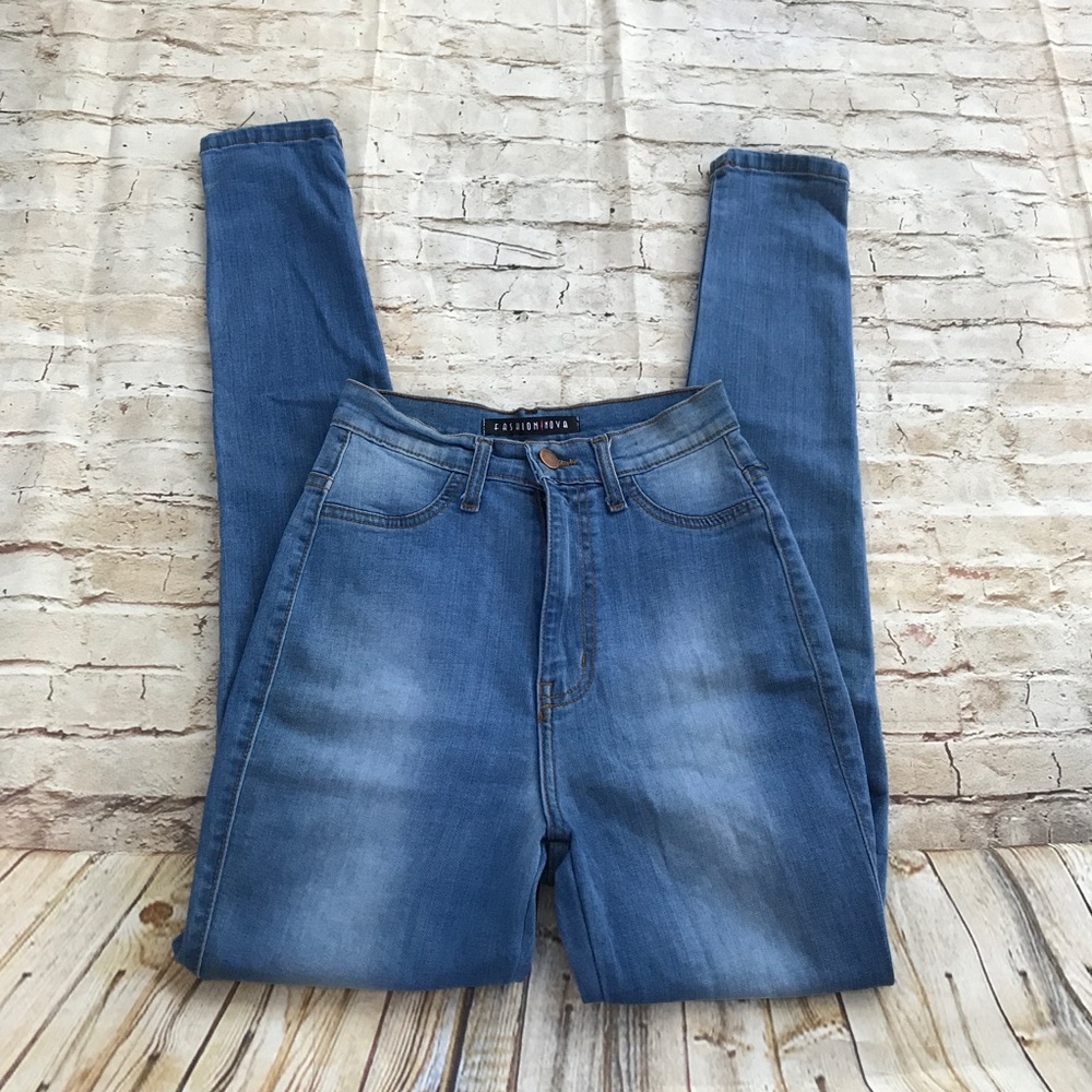 Fashion Nova Jeans High-waisted Sz 26 Vibrant