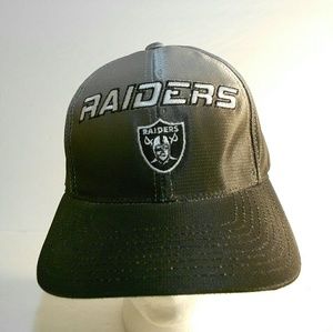 Oakland Raiders Velcro  Strapback Hat