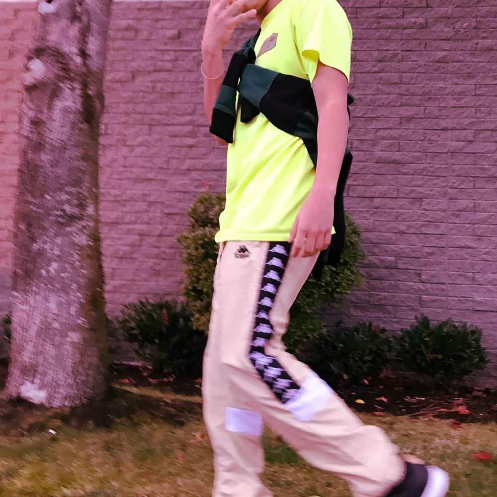 Meet your Posher, Victor