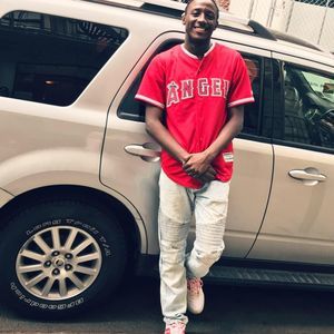 Meet your Posher, Leon