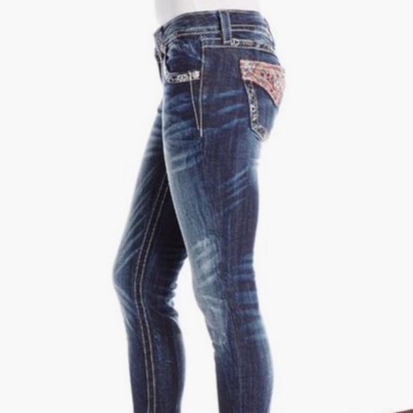 Miss Me Signature Paisley flap Boot jeans NEW! - Picture 4 of 6