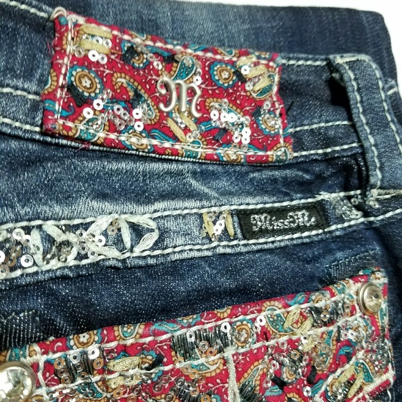 Miss Me Signature Paisley flap Boot jeans NEW! - Picture 6 of 6