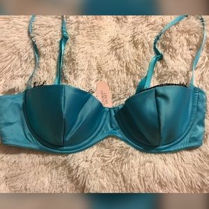 NWT: Aqua blue very sexy Victoria Secret 36B bra